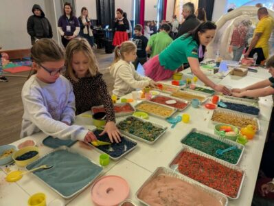 Niezwykły bal dla dzieci, ich rodzin i przyjaciół