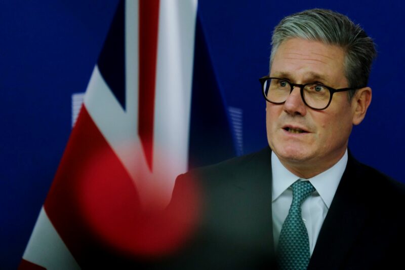 You are currently viewing Seria podpaleń nieruchomości premiera UK