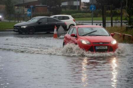 Domy bez prądu po przejściu Goretti