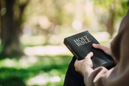 Rekordowy wzrost sprzedaży Biblii