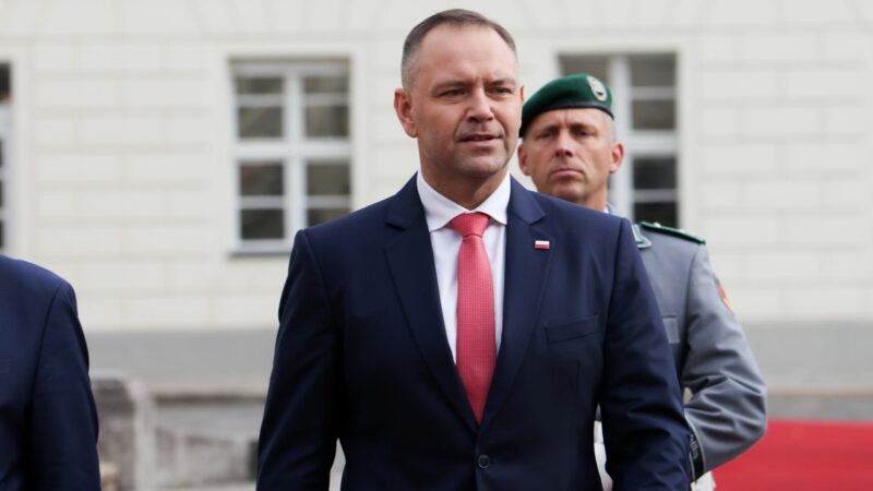 You are currently viewing Karol Nawrocki trzeci w rankingu prezydentów III RP według sondażu