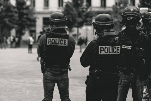 Kontrowersje wokół działań policji po śmierci Henry’ego Nowaka