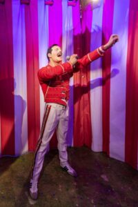 Śladami Freddiego Mercury’ego w Muzeum Wiktorii i Alberta w Londynie